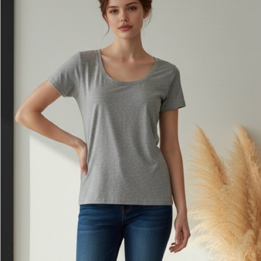 No Boundaries Gray Short Sleeve Tee